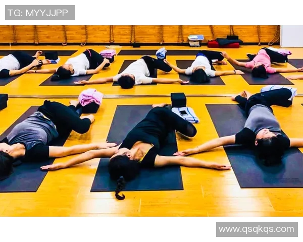 排球新手必看：从零基础到场上高手的快速入门技巧与训练方法